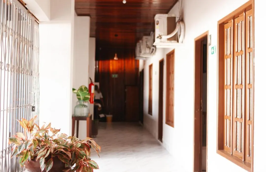 Hotel Indiana-1