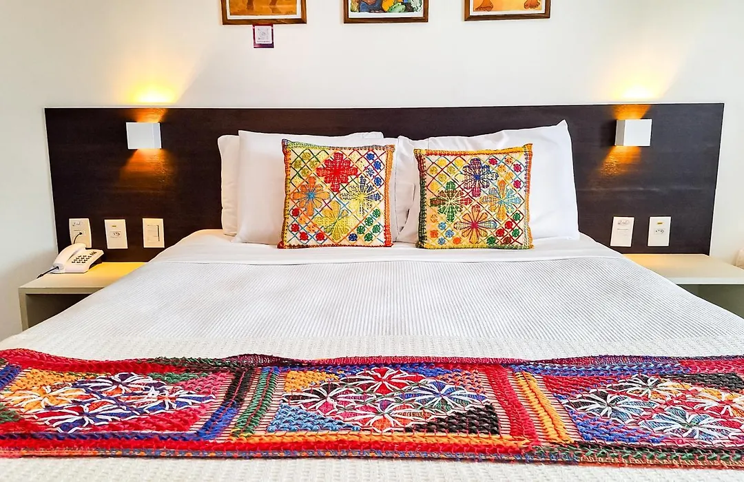 Coral Ritz - Flat beira mar (Condomínio Ritz Suites Home Service)-1