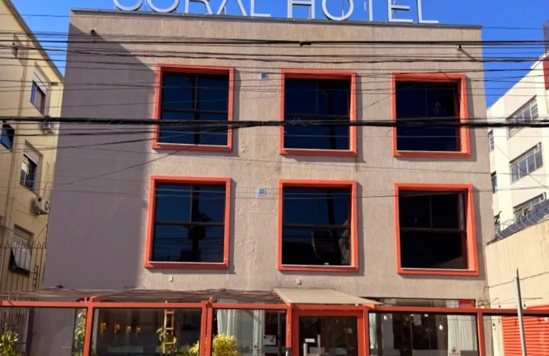 Coral Express próximo ao Cais Mauá e Bar Opinião-1
