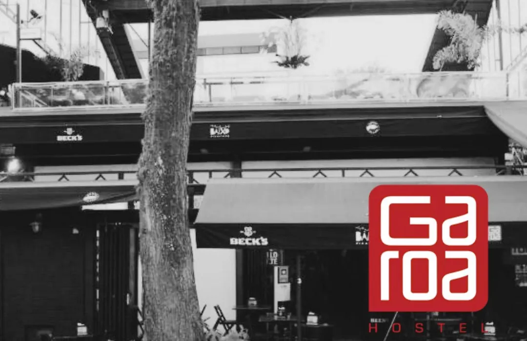 Garoa Hostel Party Bar-1