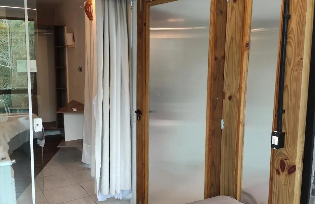 Bombinhas Guest House-1