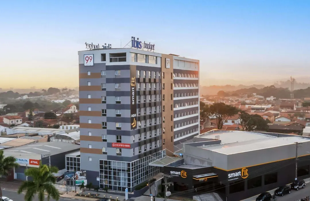 Ibis Budget Pindamonhangaba-1