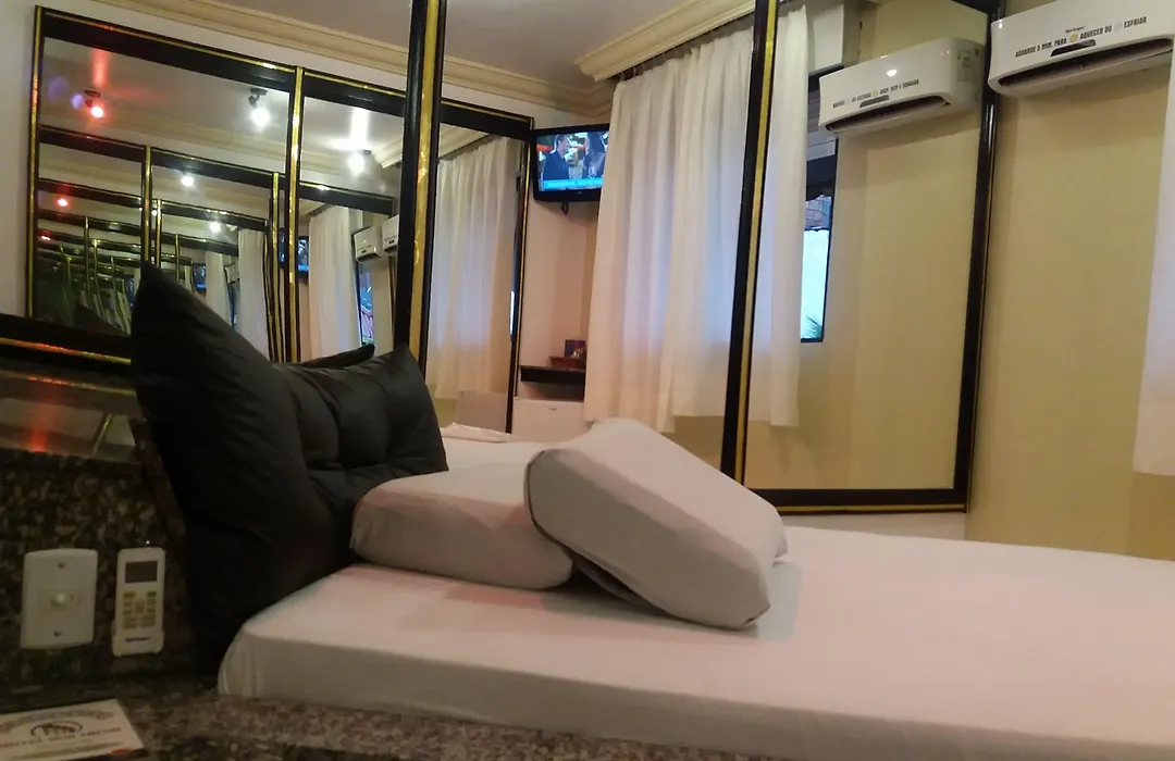 Motel Dos Arcos (Adults Only)-1