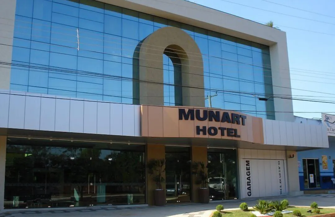 Munart Hotel-1