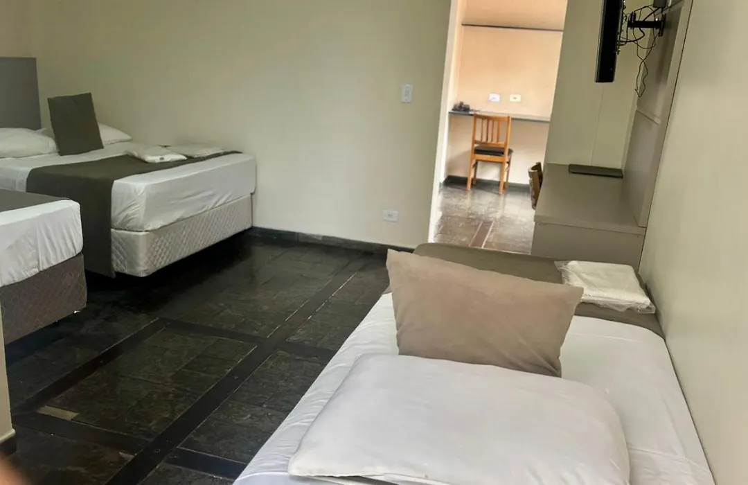 Trade Hotel Diadema-1
