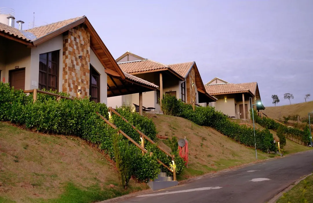 Hotel Chales Capitanias-1