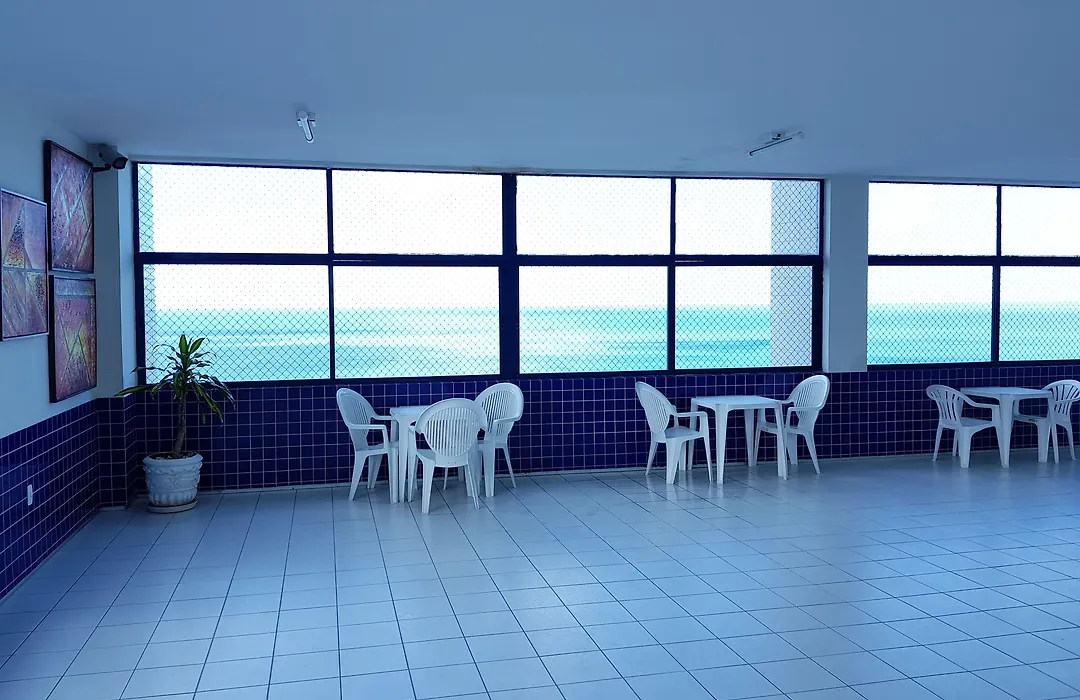 Studio Everest Flats-1