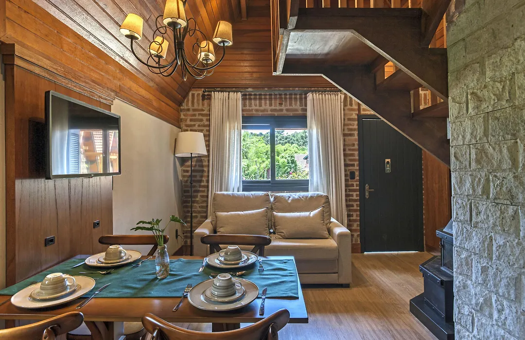 Hotel Fioreze Chales-1