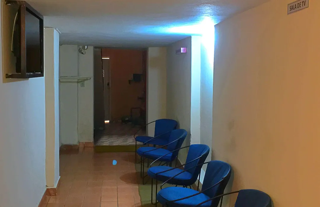 Hotel Chaves - Quartos Individuais-1