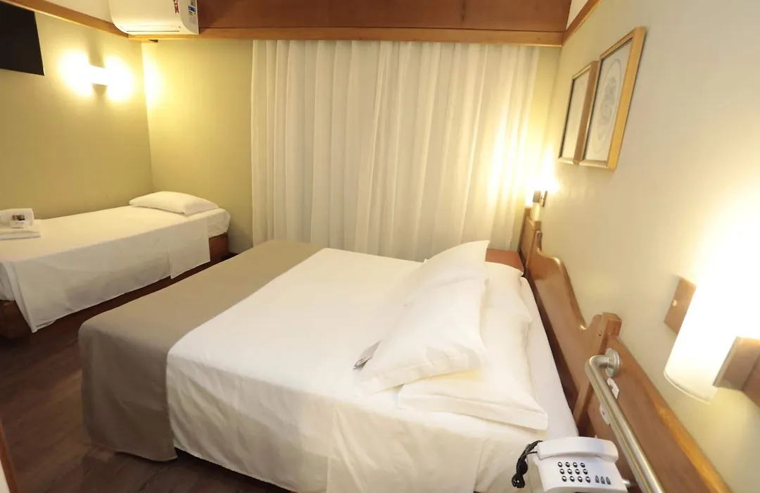 Tri Hotel-1