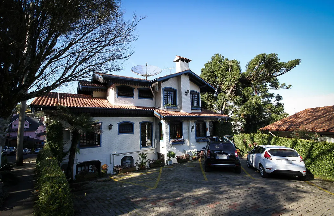 Pousada Casa Da Colina-1