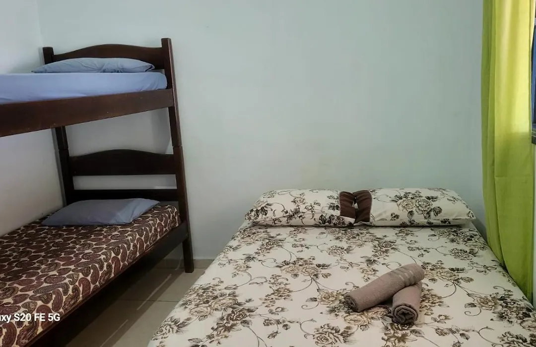 Hostel Pé na praia - Quartos e Barracas Camping-1