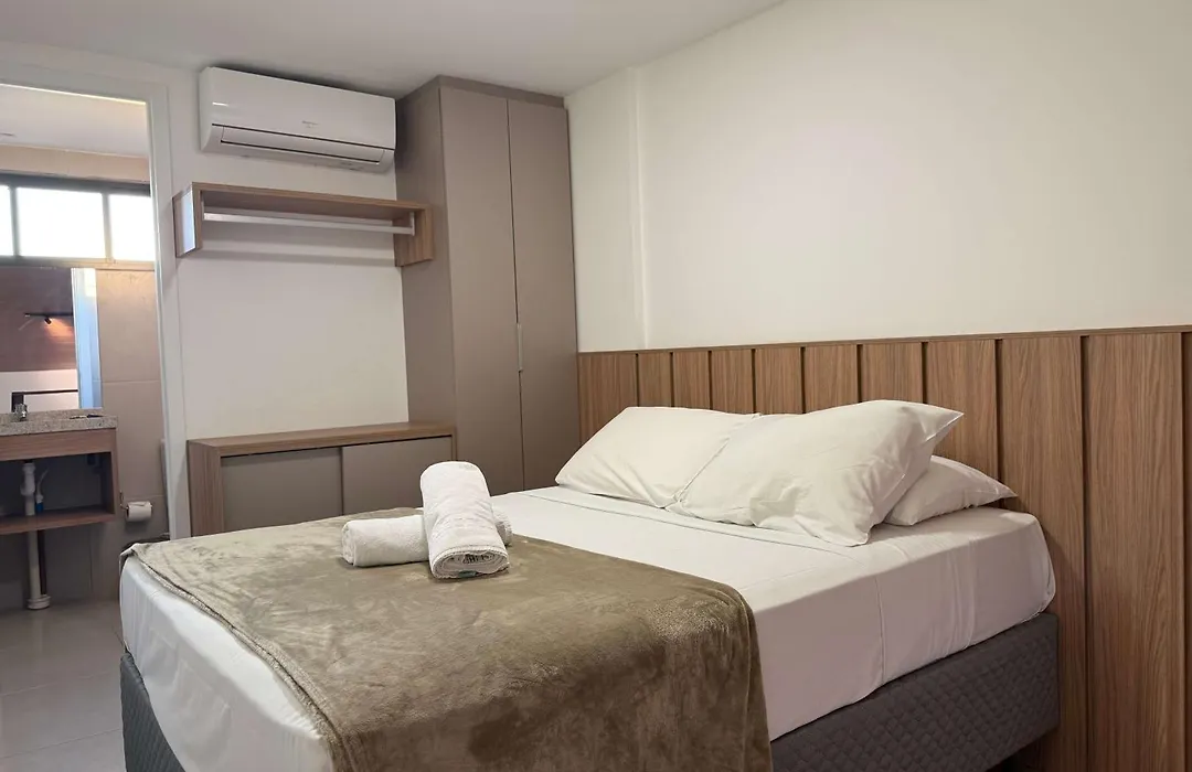 Sunny Hall By Aft-1