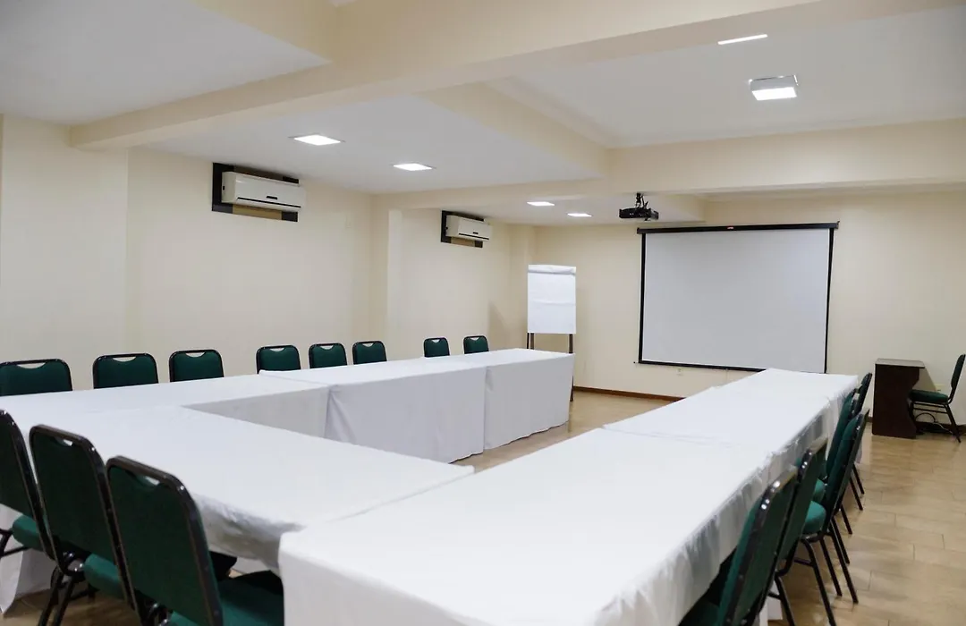 Hotel Premium Pirassununga-1