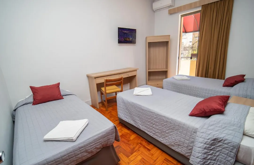 Hotel Euro Suite Poços de Caldas By Nacional Inn-1