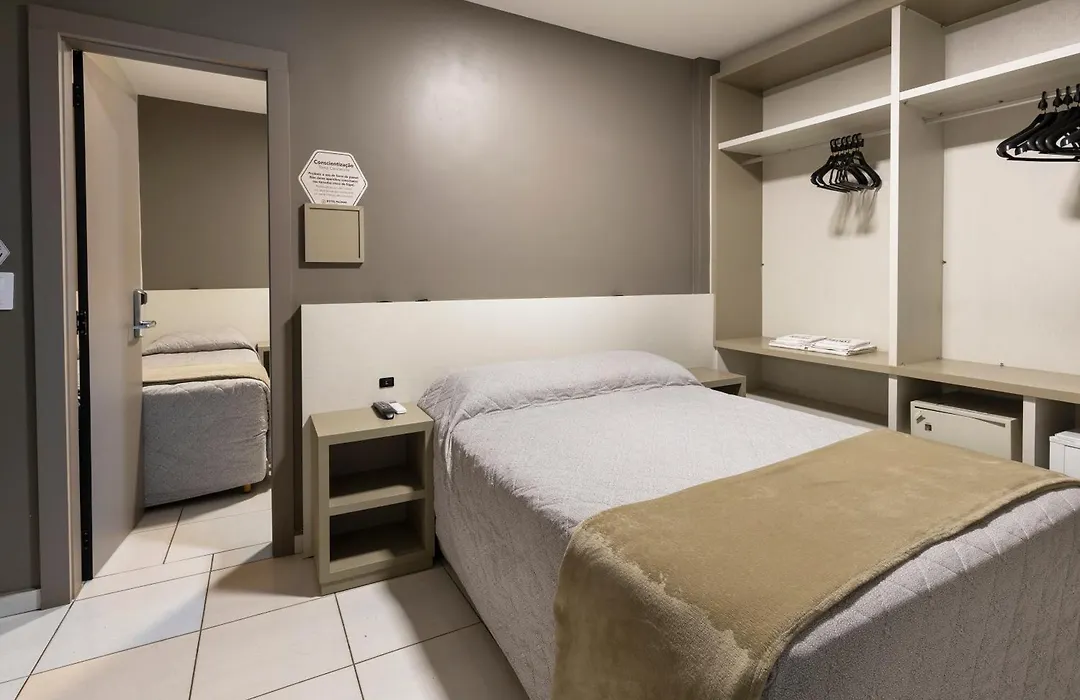 Hotel Palmas Executivo-1