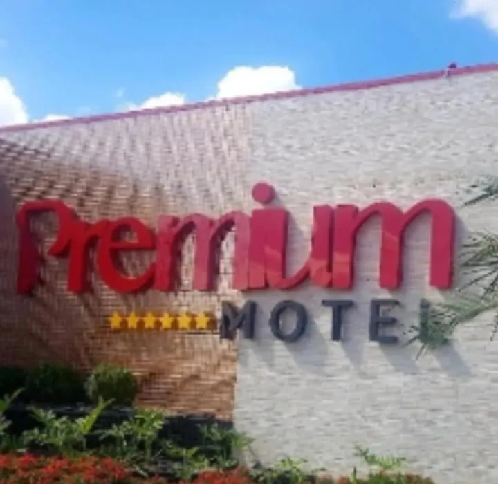 Motel Premium (Adults Only)-1
