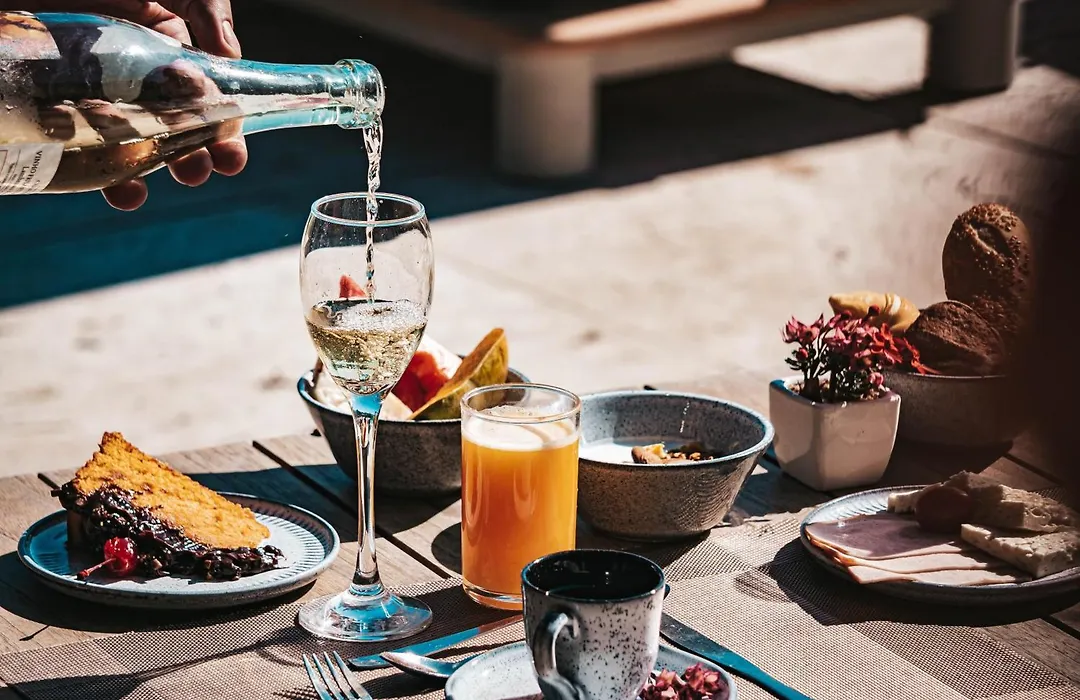 Hotel Ville La Plage & Beach Club-1