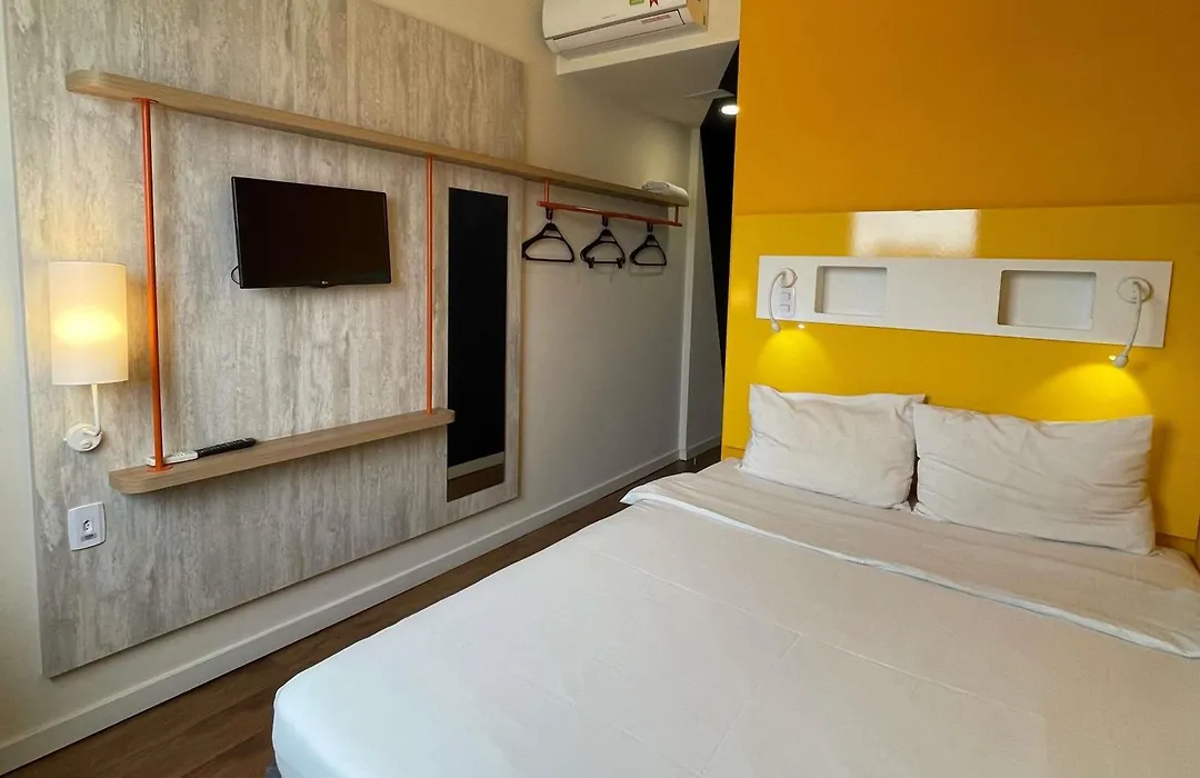 Ibis Budget Barbacena-1