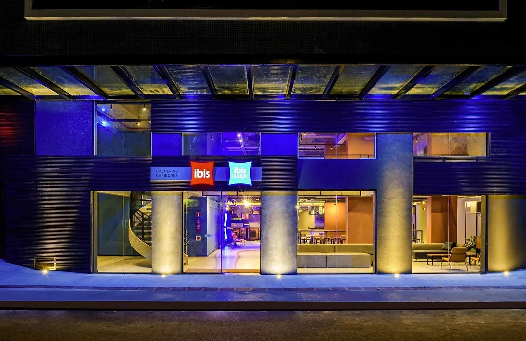 Ibis Budget Balneario Camboriu-1