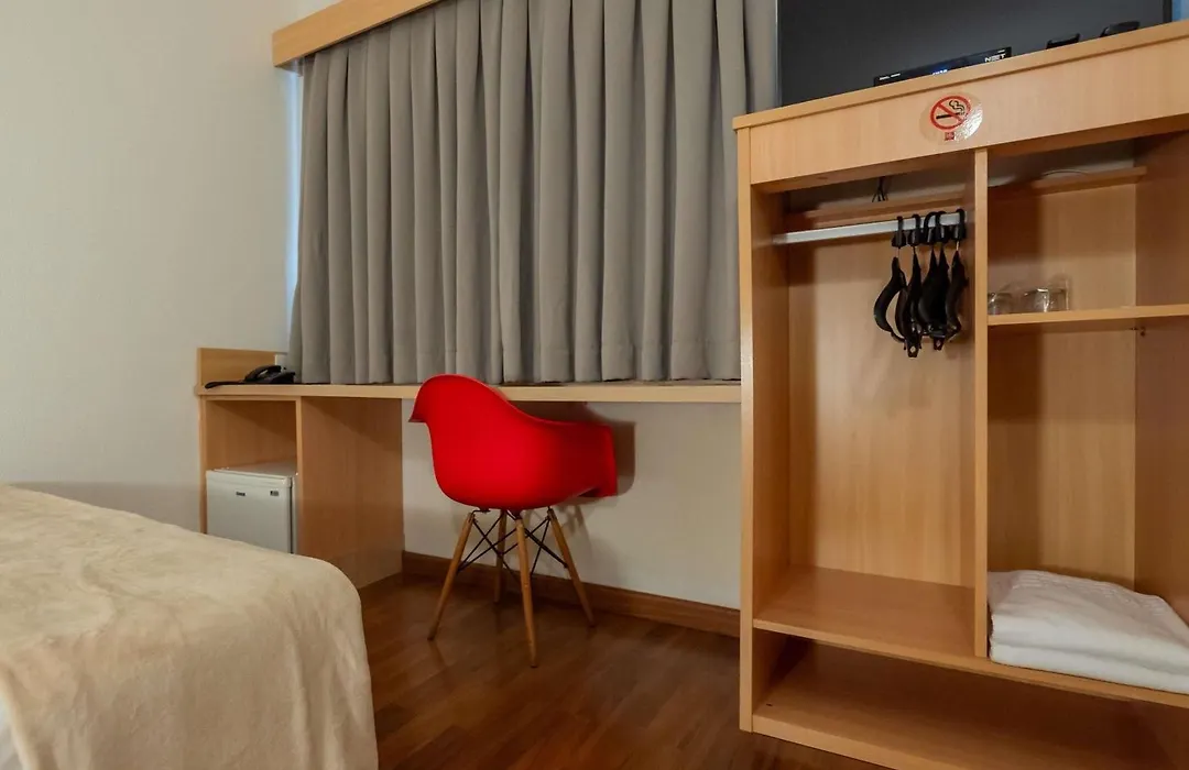 Ibis Florianopolis-1