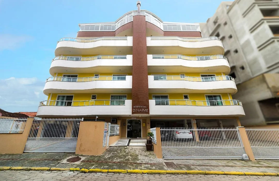 Residencial Dona Naime-1