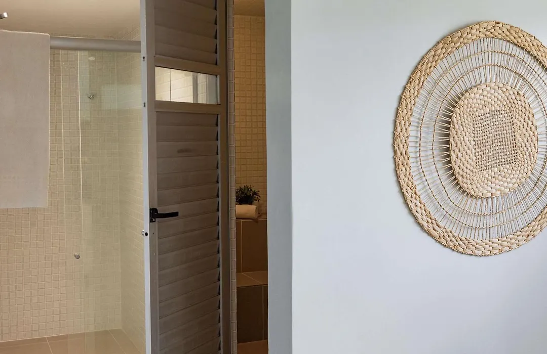 Ibis Styles Belem Nazare-1