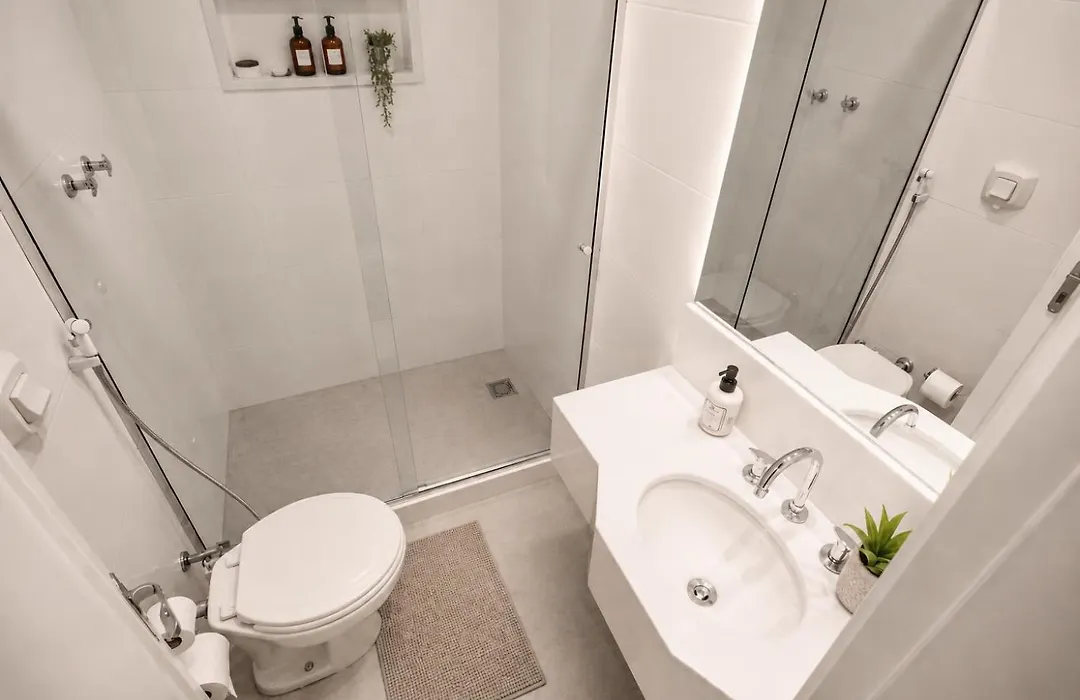 Amplo E Bem Iluminado 4 Suites A 100M Da Praia De Copacabana-1