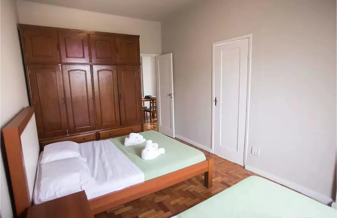 Copacabana Posto 6 Renovated 2023-1