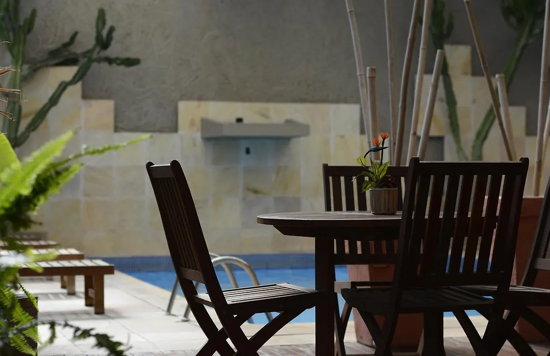 Apart Hotel Villa Moura-1