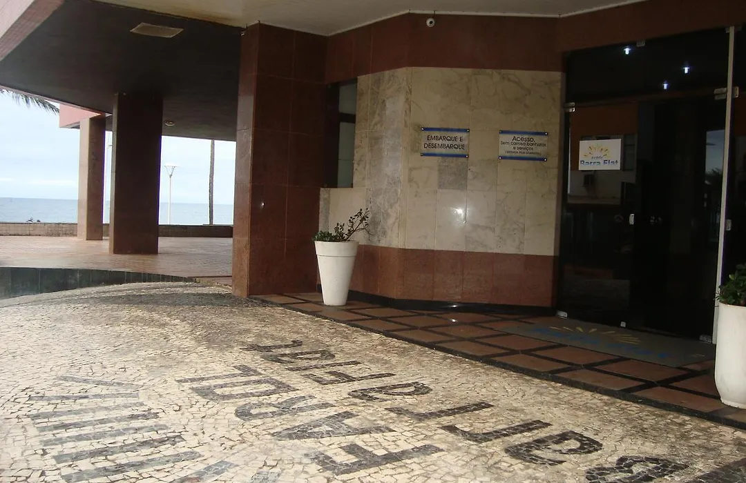 Farol Barra Flat 202-1