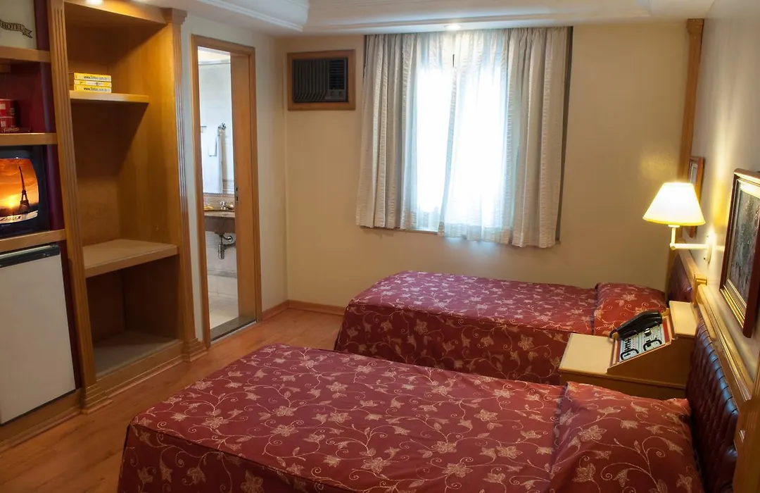 King Hotel-1