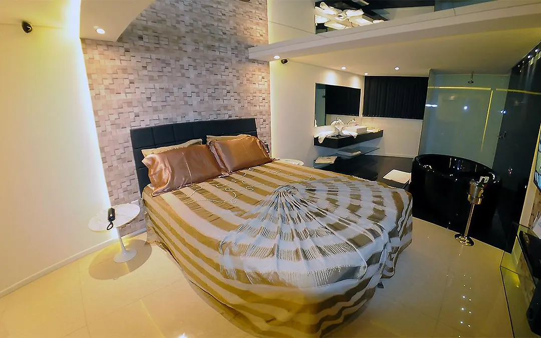 Nexos Motel Tamarineira (Adult Only)-1