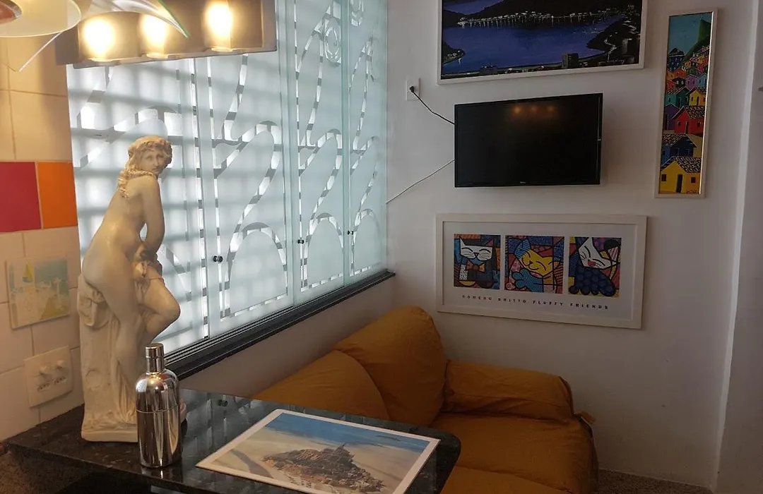 Apto Copacabana Com 2 Suites-1