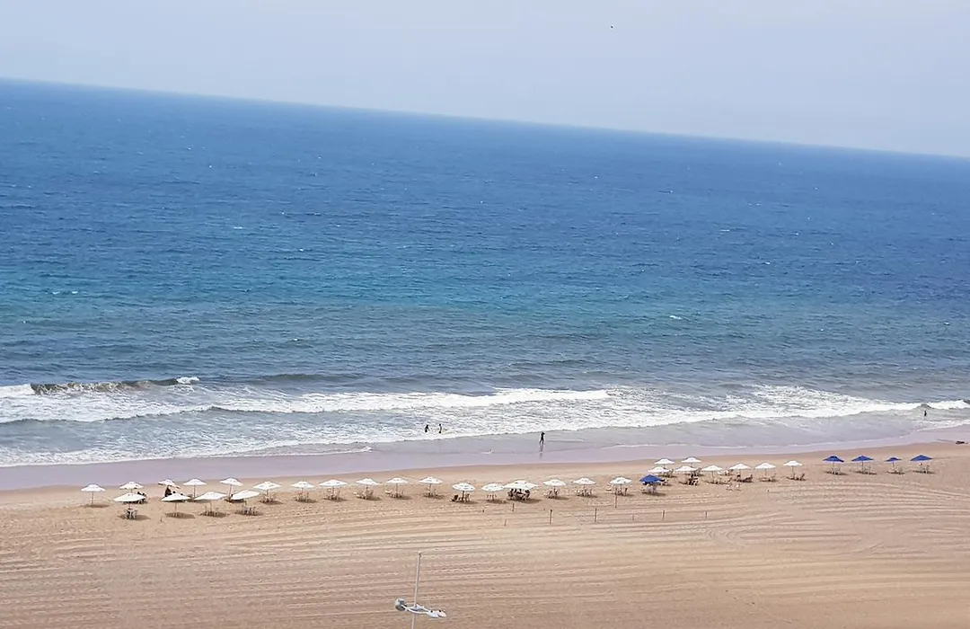 Apartamento Na Praia De Armacao-1