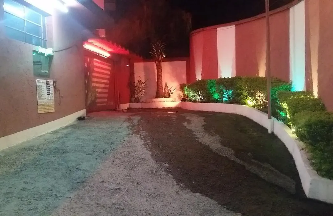America Motel (ADULT ONLY)-1