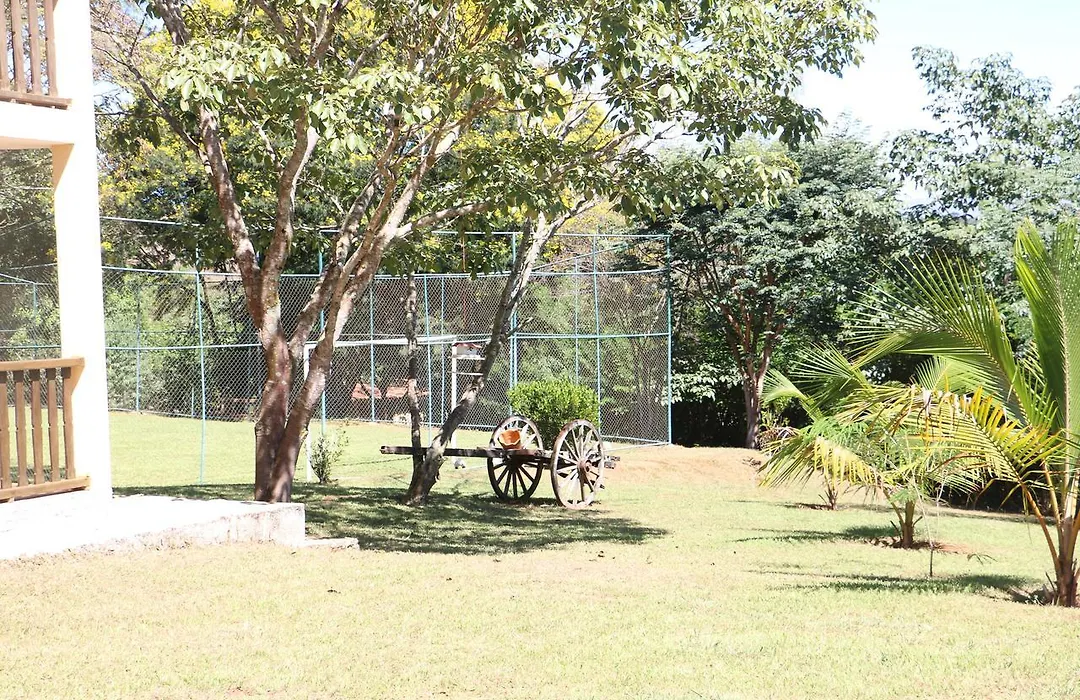 Pousada Alto do Bau-1