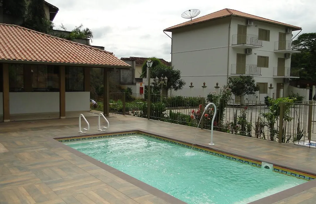Flats Martinez-1