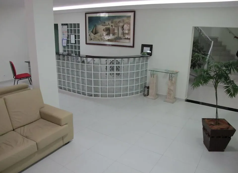 Hotel Piramide-1