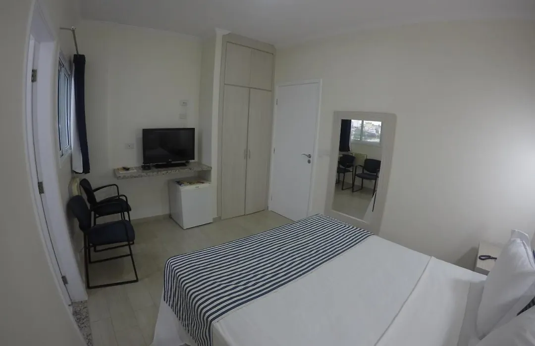 Dumont Park Hotel-1