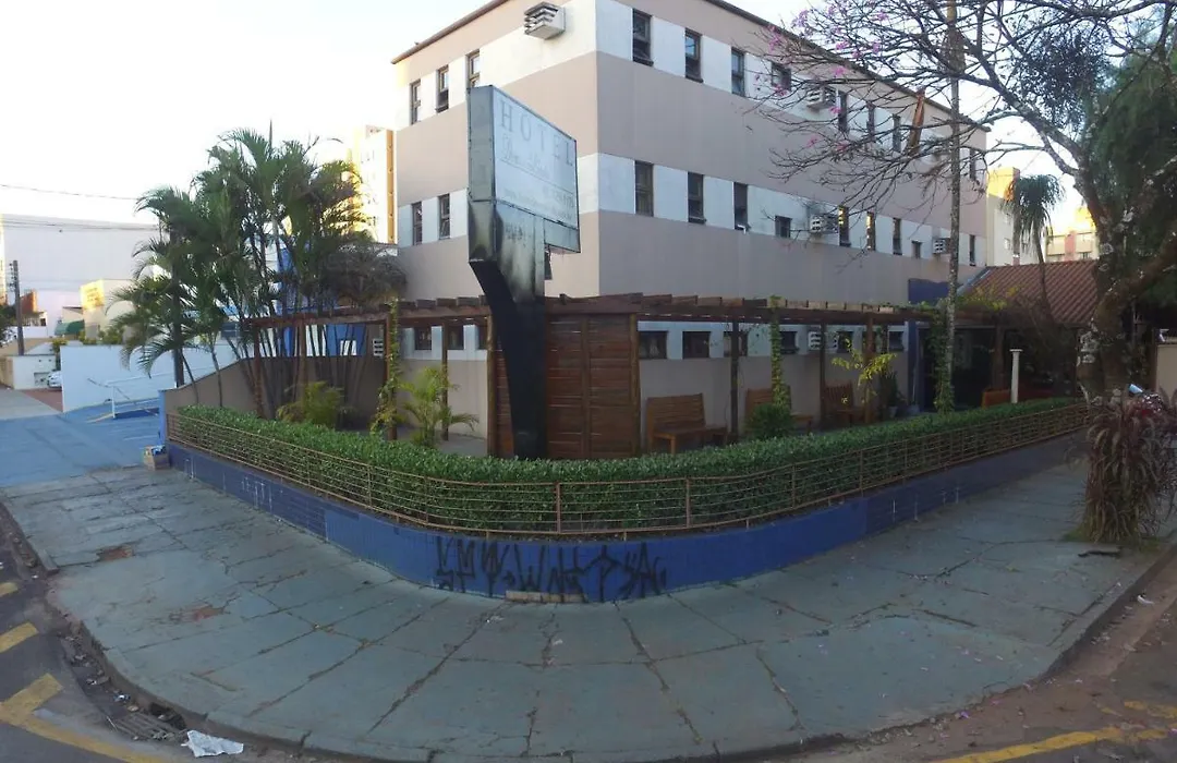 Hotel Donna Linda-1