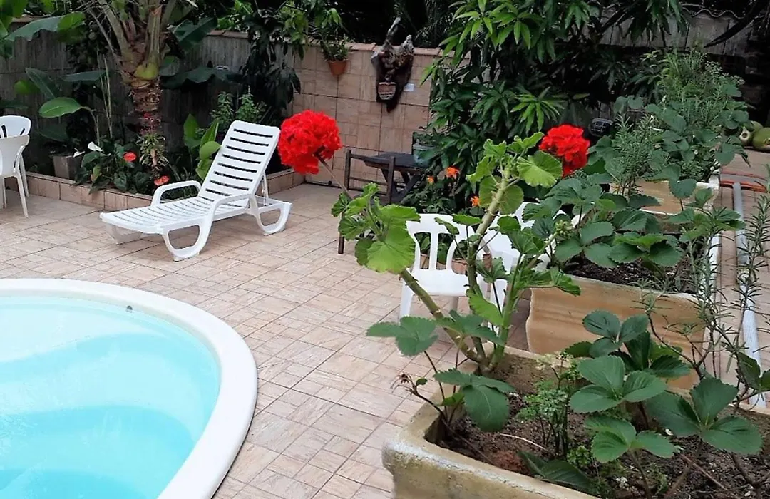 Suíte 6 com piscina e wi-fi em Caraguatatuba-1