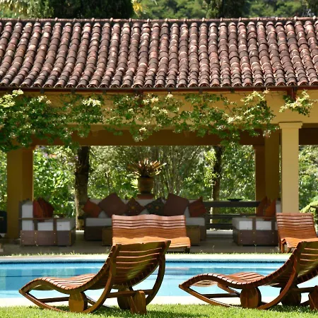 Maison de Campagne, Chambres D'Hôtes - Itaipava-3