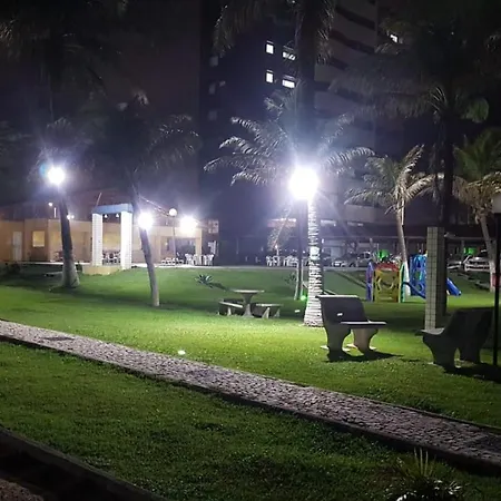Apto Vista Beira Mar - Praia Do Futuro A 100 Mt Da Praia-2