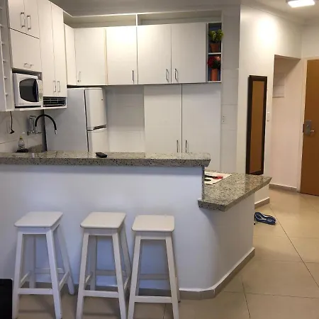 Flat Em Gonzaga-3