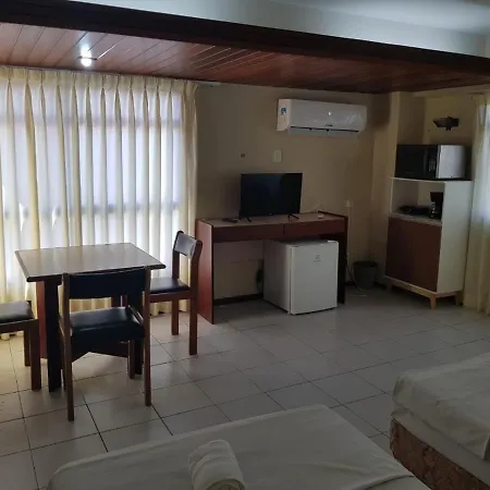 Manos Royal Flat Tambau-2