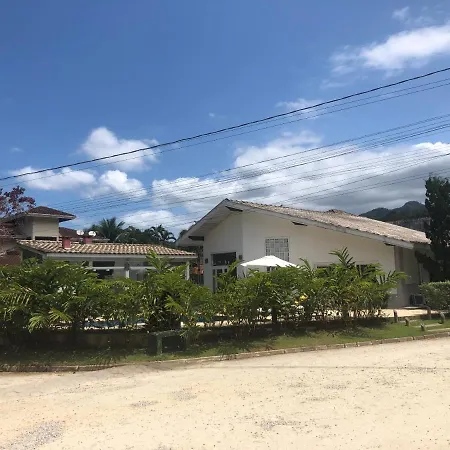 Casa Com Piscina Ubatuba-3