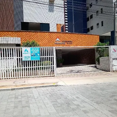 Apto. 100M Da Feirinha Da Beira Mar-3