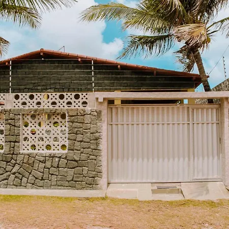Belíssima casa de temporada próximo ao mar-2