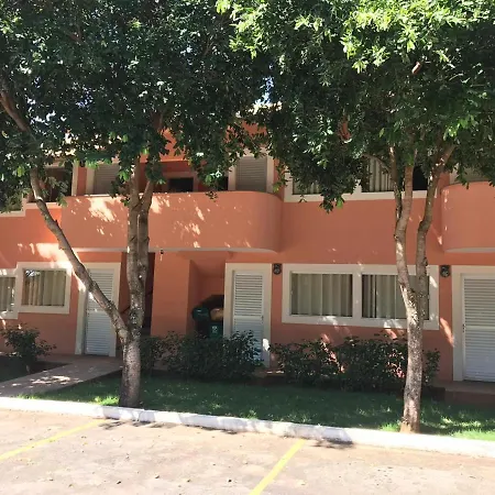 DiRoma Fiori com 1 suíte e banheiro social extra-3